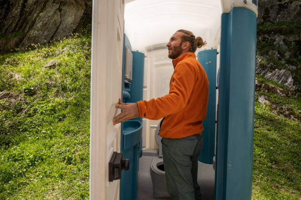 Portable bathroom rental in Lincoln Park, PA